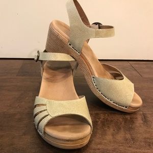 Dansko Marlo Washed Leather Dress Sandal